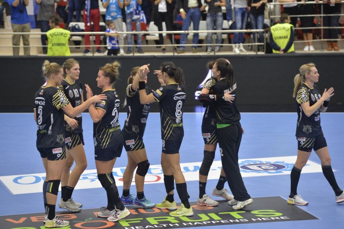 VIDEO + FOTO CSM București și-a zdrobit adversara și e matematic în faza următoare a Ligii Campionilor. Primele reacții