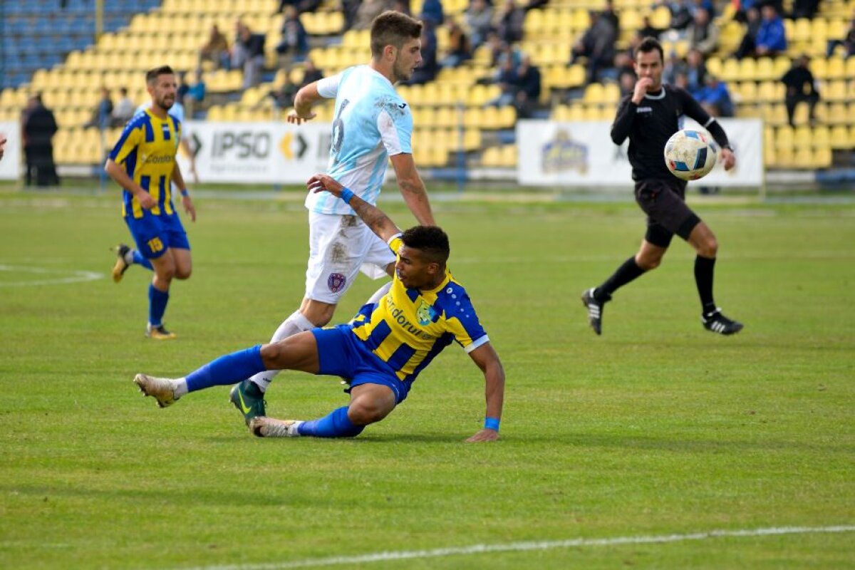 Faceţi loc, faceți loc, Dunărea-i pe primul loc! Cum a schimbat Alexa fața călărășenilor: "Vreau să termin turul pe locul 1"