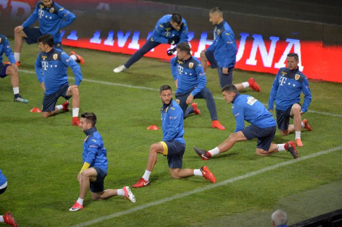 GALERIE FOTO "Tricolorii" au efectuat antrenamentul oficial înaintea amicalului cu Turcia de joi » Atmosferă relaxată la Cluj 