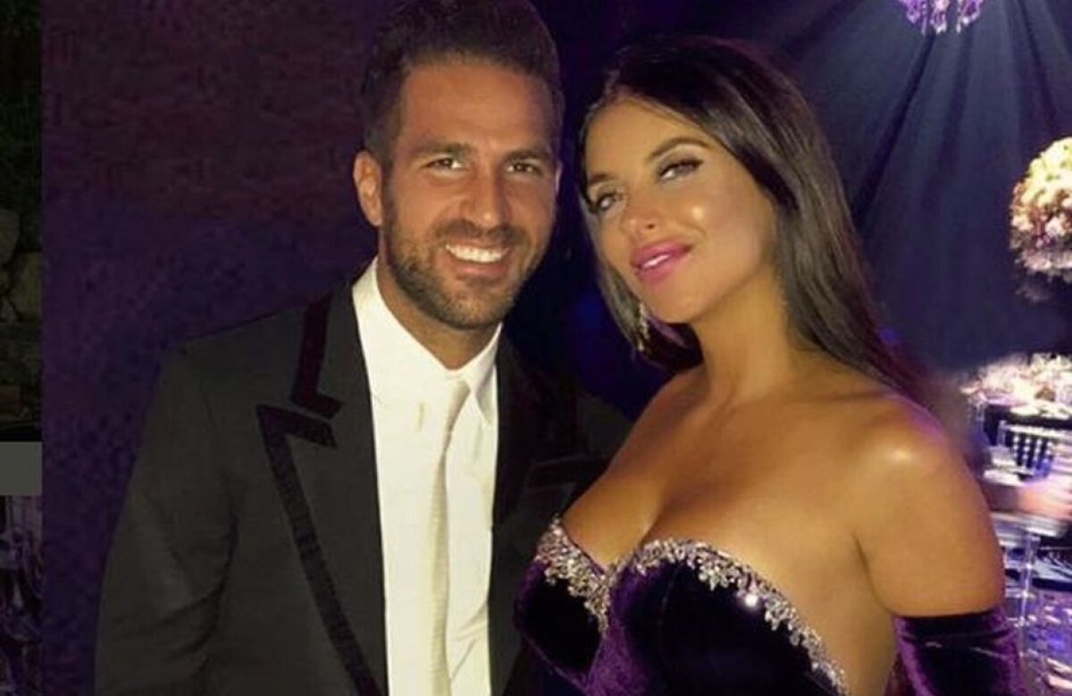 Propunere indecentă primită de Fabregas: O fană l-a invitat pe spaniol să petreacă noaptea alături de ea » Cum a reacţionat jucătorul lui Chelsea