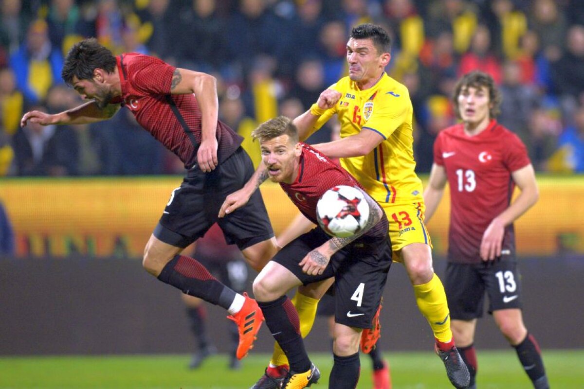 VIDEO+FOTO Idee de 10! România s-a distrat la Cluj cu Turcia lui Lucescu: "dublă" Grozav, "decarul" reinventat de Contra