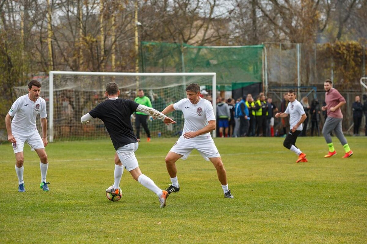 GALERIE FOTO Duminică relaxată pentru Dan Petrescu și fanii CFR-ului! S-au întâlnit în meci direct, apoi au încins grătarele 