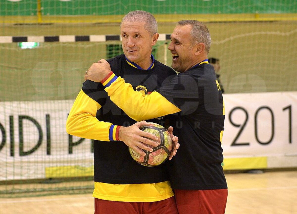 FOTO+VIDEO Adi Ilie, Gică Popescu şi Bogdan Stelea, reuniţi la meciul jucat în memoria lui Didi Prodan » Care a fost scorul final al confruntării Steaua '96 - România '96