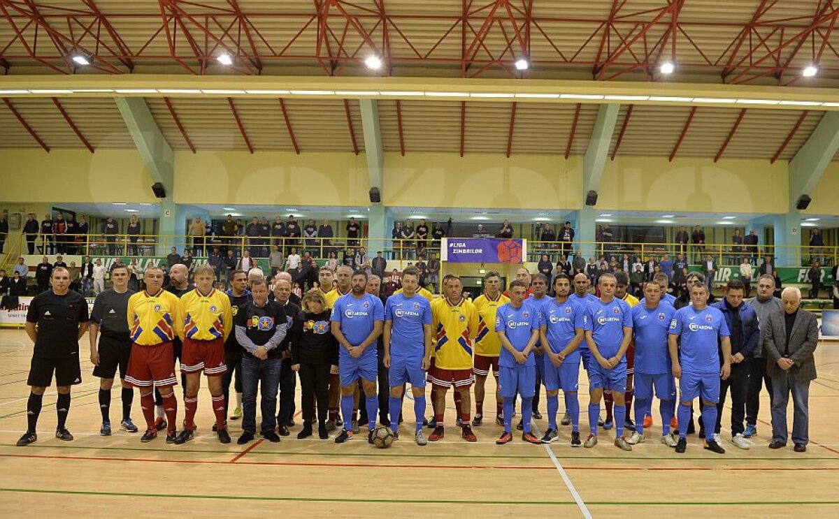 FOTO+VIDEO Adi Ilie, Gică Popescu şi Bogdan Stelea, reuniţi la meciul jucat în memoria lui Didi Prodan » Care a fost scorul final al confruntării Steaua '96 - România '96