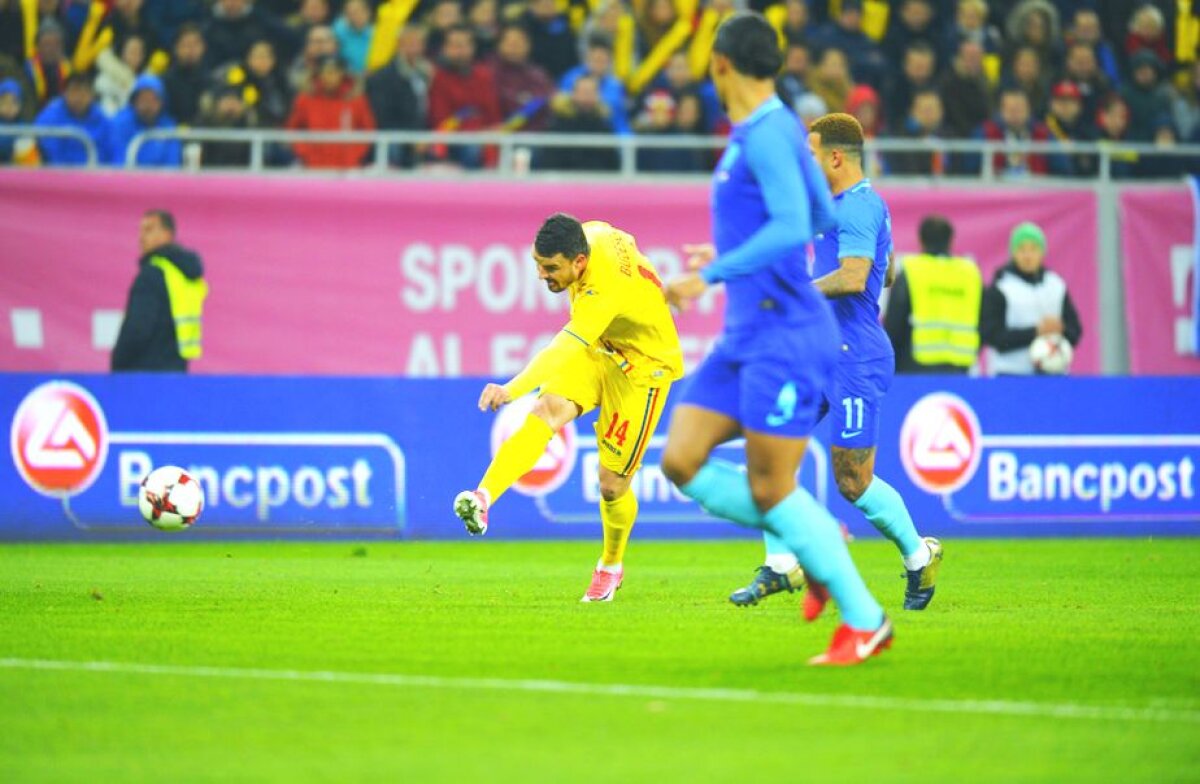 VIDEO + FOTO România - Olanda 0-3 » Prima înfrângere pentru Contra pe banca "tricolorilor"