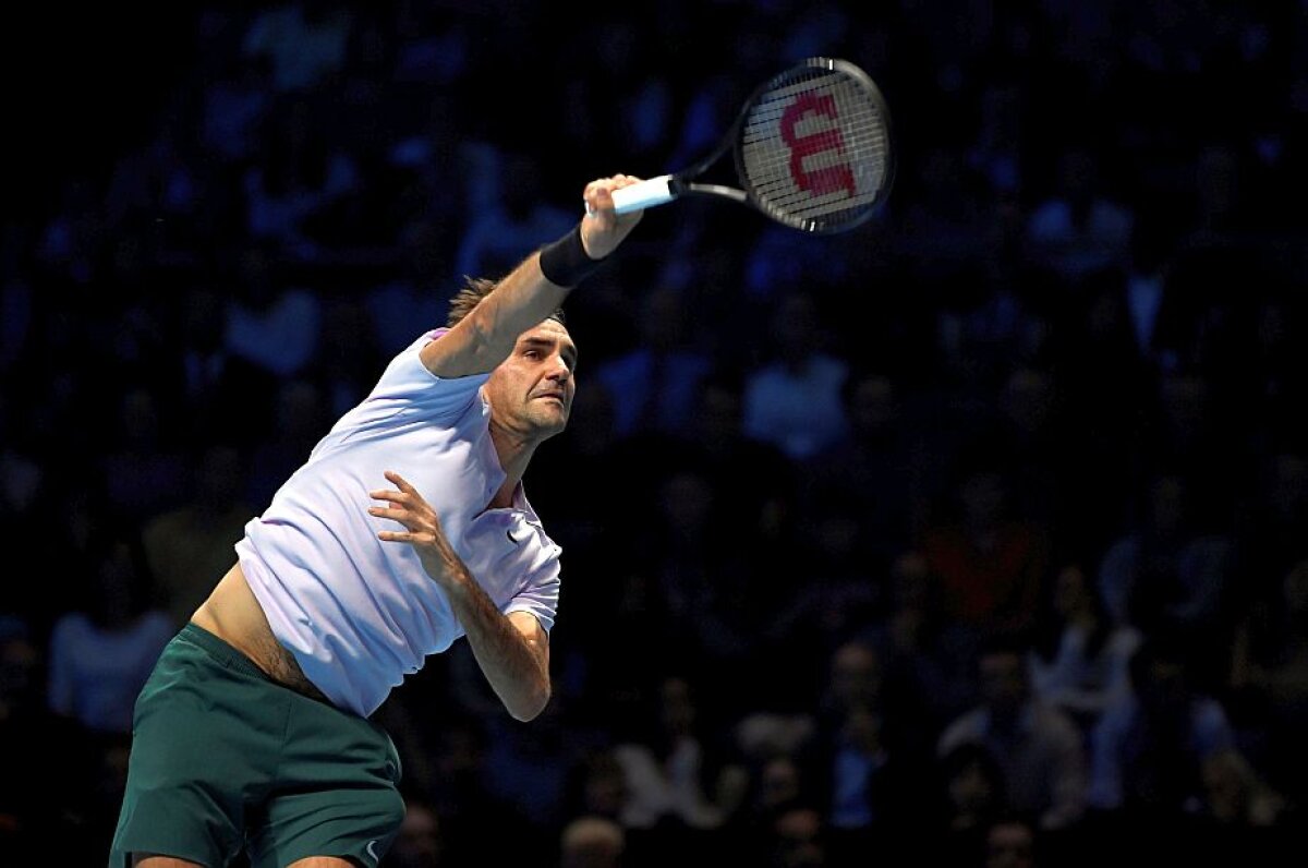  Roger Federer trece de Alexander Zverev și merge în semifinalele Turneului Campionilor 