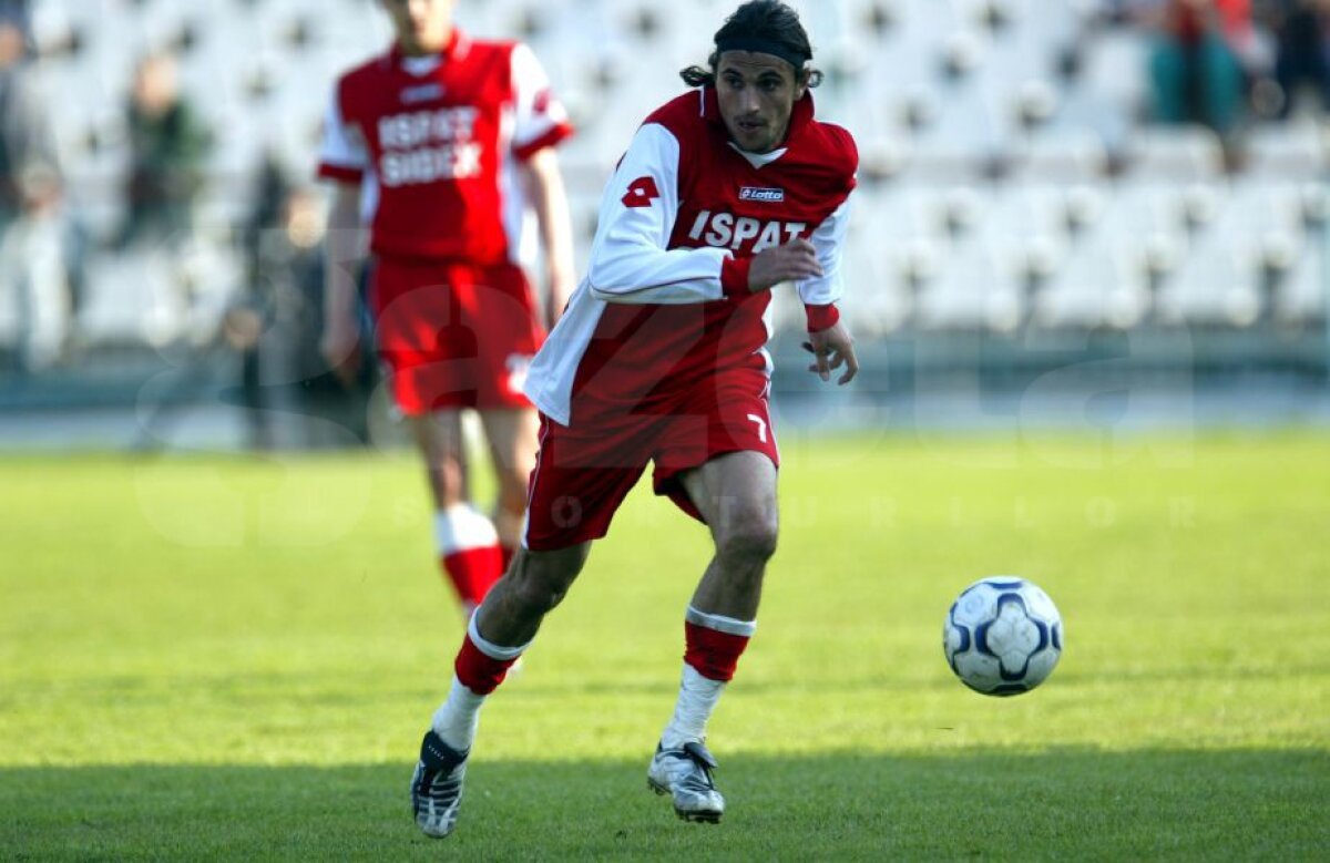 GALERIE FOTO Atunci și acum: 10 imagini actuale cu foștii fotbaliști din Divizia A » Sabin Ilie, apariție șocantă! Cum arată acum