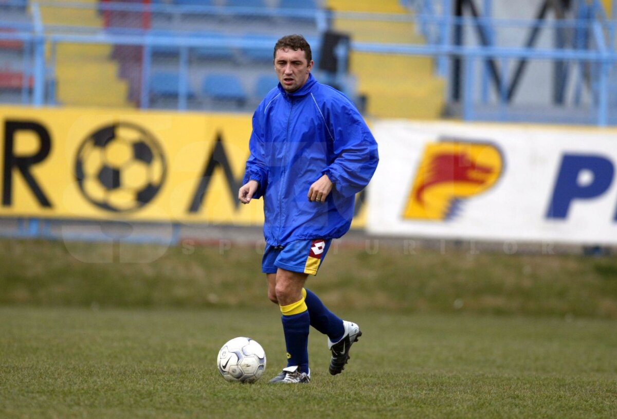GALERIE FOTO Atunci și acum: 10 imagini actuale cu foștii fotbaliști din Divizia A » Sabin Ilie, apariție șocantă! Cum arată acum