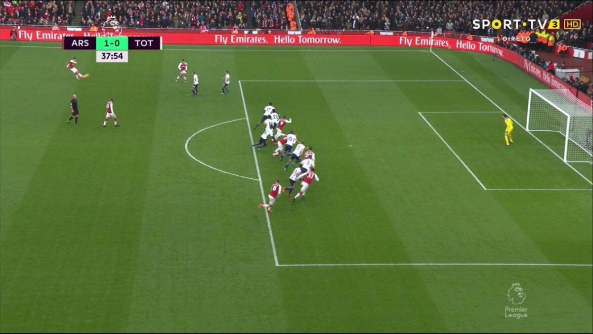 VIDEO + FOTO » Arsenal - Tottenham 2-0 » Victorie categorică a "tunarilor" în derby-ul Nordului Londrei