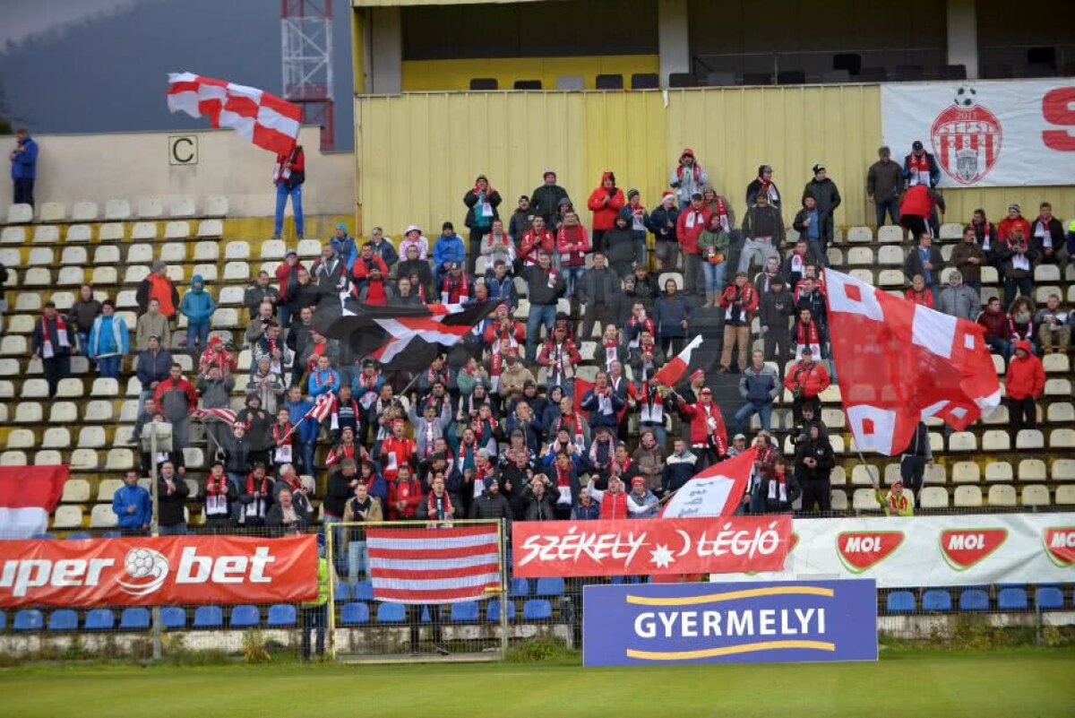 VIDEO + FOTO Egal spectaculos la Brașov, între Sepsi și Gaz Metan, 0-0! Mari ocazii ratate de formația gazdă