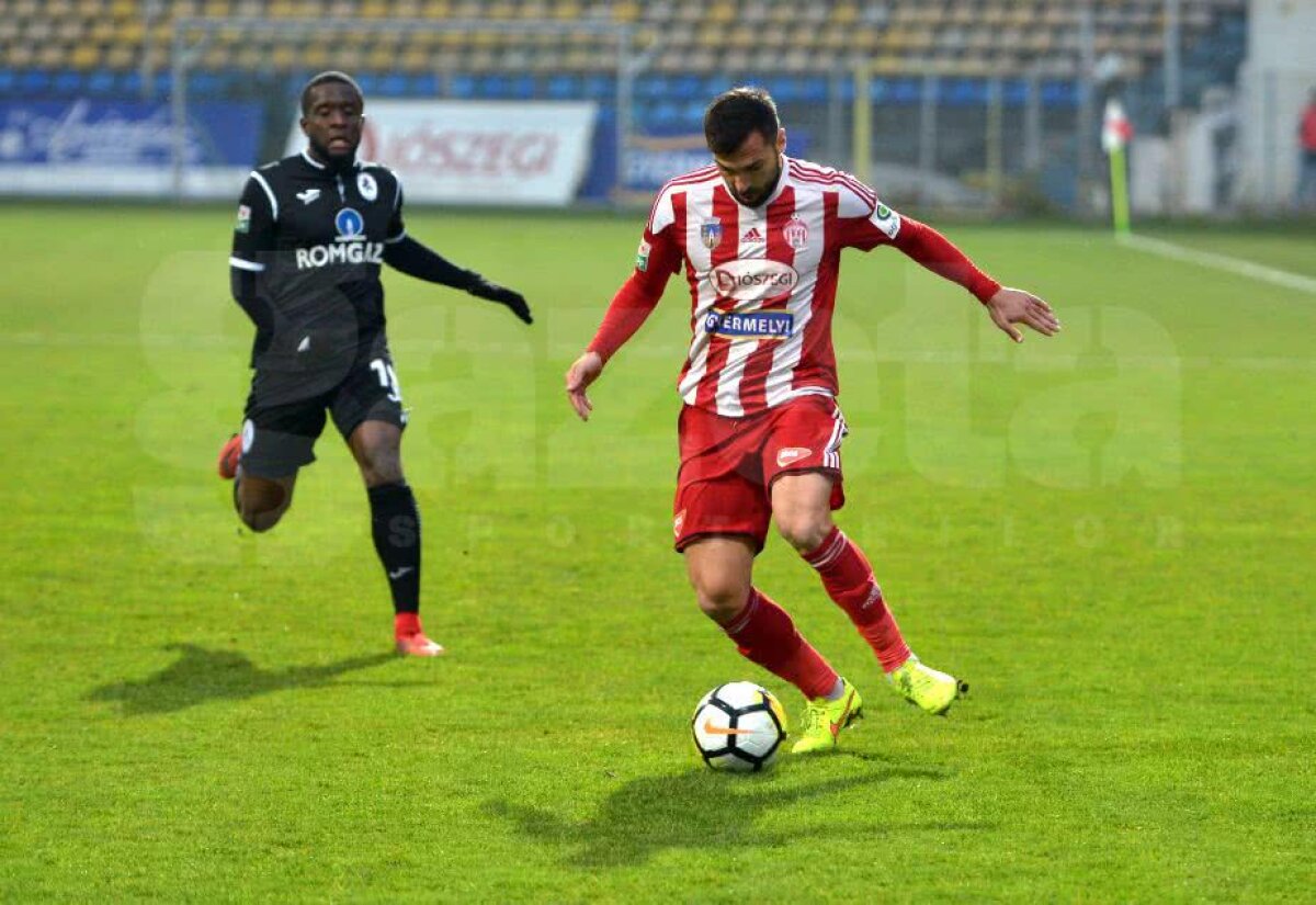 VIDEO + FOTO Egal spectaculos la Brașov, între Sepsi și Gaz Metan, 0-0! Mari ocazii ratate de formația gazdă