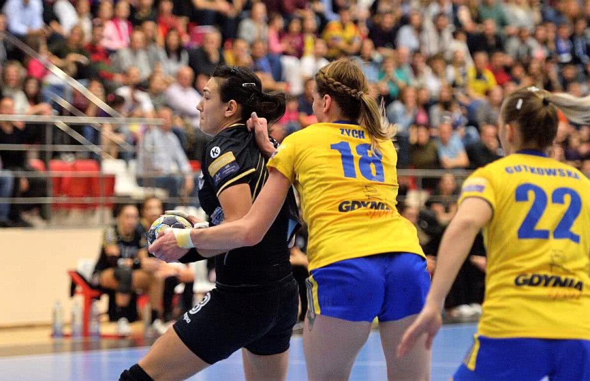 VIDEO + FOTO CSM București - Vystal Gdynia 34-22 // Victorie pentru bucureștence în ultimul meci al anului în Liga Campionilor