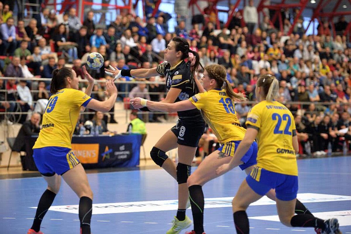 VIDEO + FOTO CSM București - Vystal Gdynia 34-22 // Victorie pentru bucureștence în ultimul meci al anului în Liga Campionilor