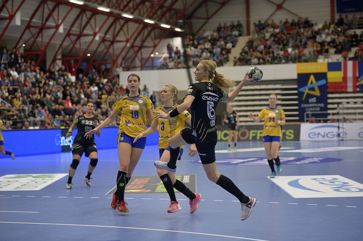 VIDEO + FOTO CSM București - Vystal Gdynia 34-22 // Victorie pentru bucureștence în ultimul meci al anului în Liga Campionilor