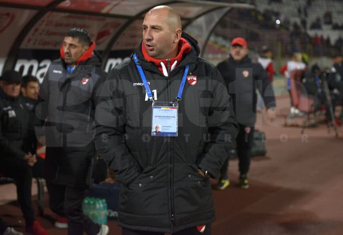 VIDEO+FOTO MINI Dinamo! » "Câinii" s-au făcut din nou de râs, pe teren propriu, iar CFR Cluj redevine liderul Ligii 1