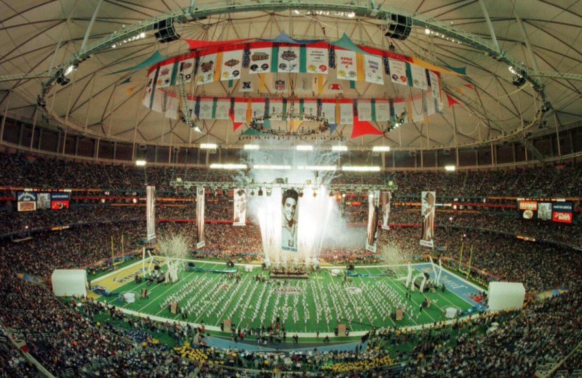 VIDEO + FOTO Imagini spectaculoase de peste ocean » Astăzi a avut loc implozia unui stadion legendar, înlocuit cu o arenă de 1,6 miliarde de dolari!