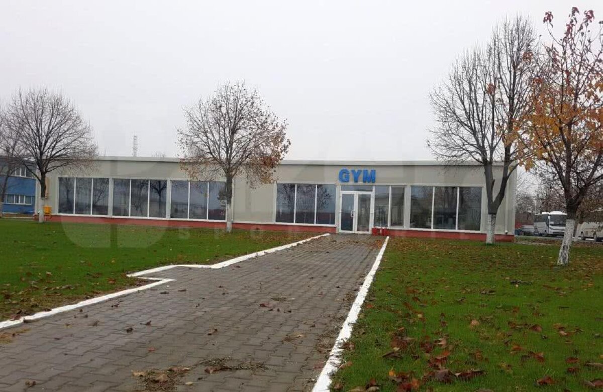 GALERIE FOTO EXCLUSIV Noi imagini din baza FCSB de la Berceni! Gigi Becali s-a ținut de cuvânt cu hrana bio :) + ce s-a mai construit + planul pe care patronul l-ar pune la cale împreună cu Olăroiu 