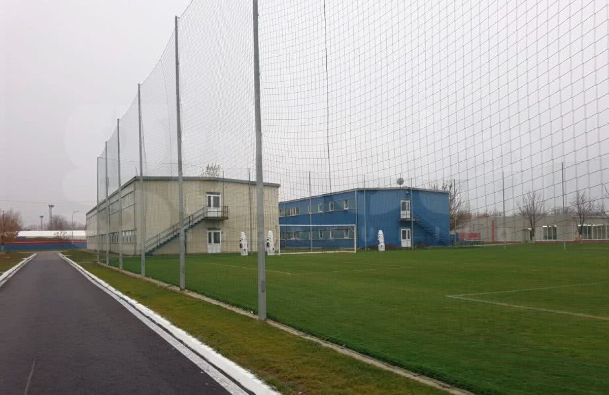 GALERIE FOTO EXCLUSIV Noi imagini din baza FCSB de la Berceni! Gigi Becali s-a ținut de cuvânt cu hrana bio :) + ce s-a mai construit + planul pe care patronul l-ar pune la cale împreună cu Olăroiu 