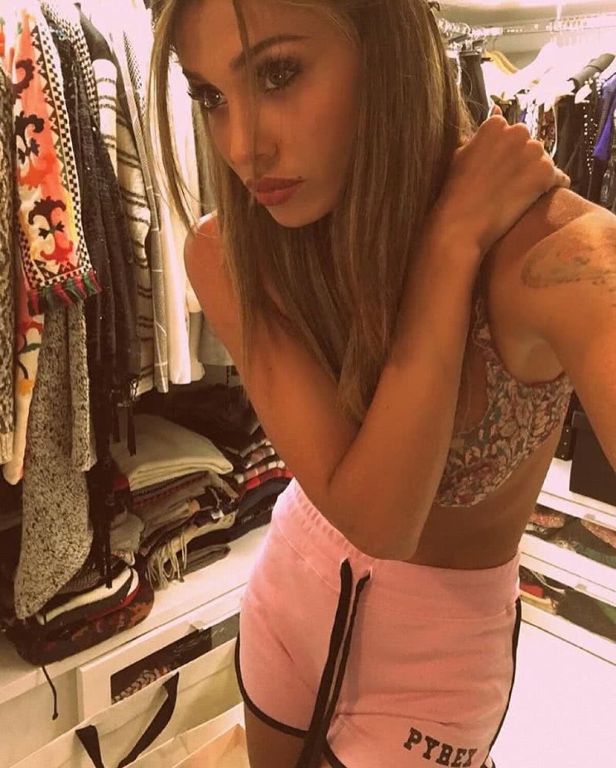 FOTO N-a vrut să-l ia de bărbat! » Cel mai în vogă cuplu al Italiei s-a despărțit