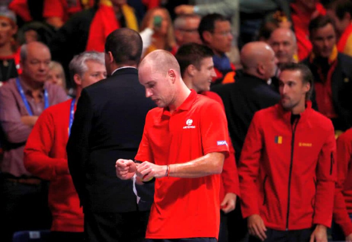VIDEO + FOTO Franța și Belgia sunt la egalitate după prima zi a finalei Cupei Davis » Tsonga și Goffin, victorii fără emoții