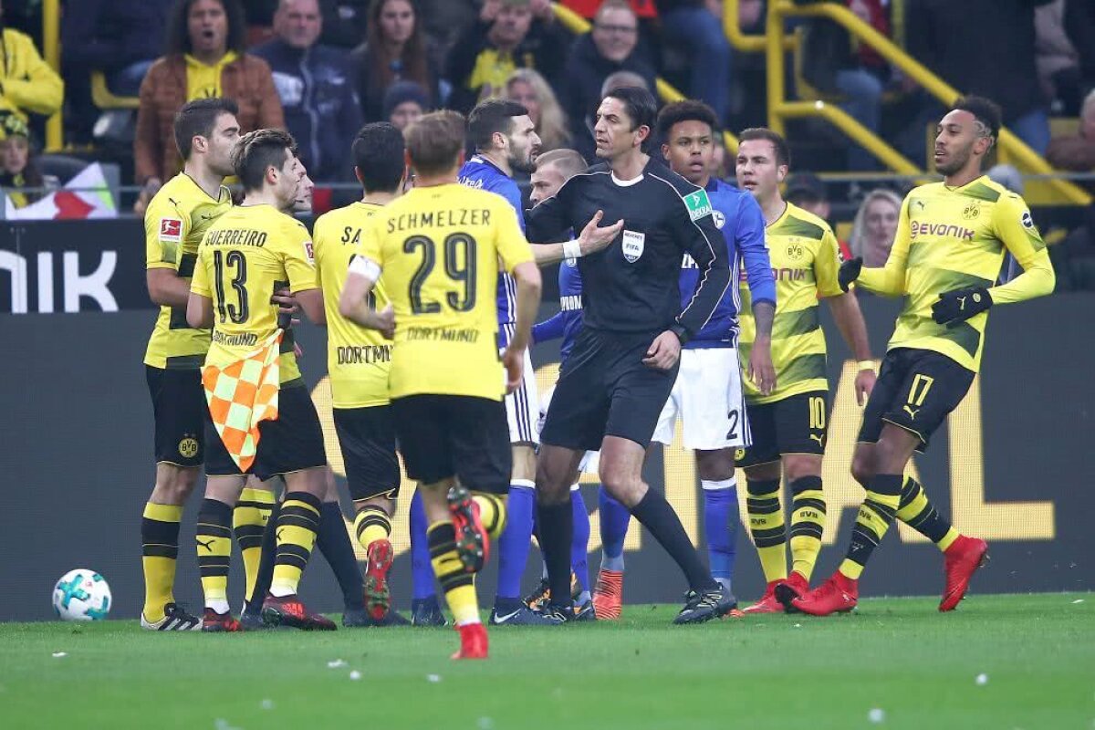 VIDEO Dezastru ISTORIC pentru Borussia Dortmund, în Derby-ul Ruhrului! A condus 4-0, dar ce a urmat a fost demn de cărțile de groază! Adio, Peter Bosz?