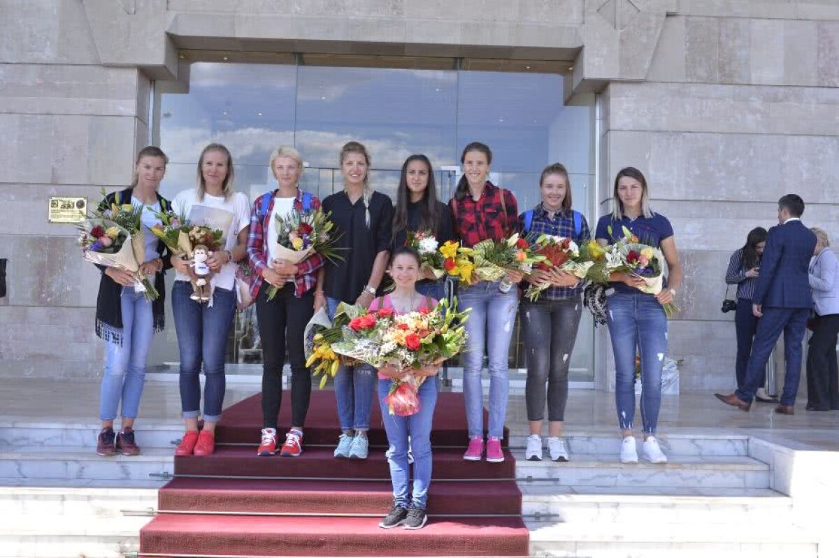  Prezentarea lotului "Samurai 2020" » Fata care face pe Moș Crăciun!