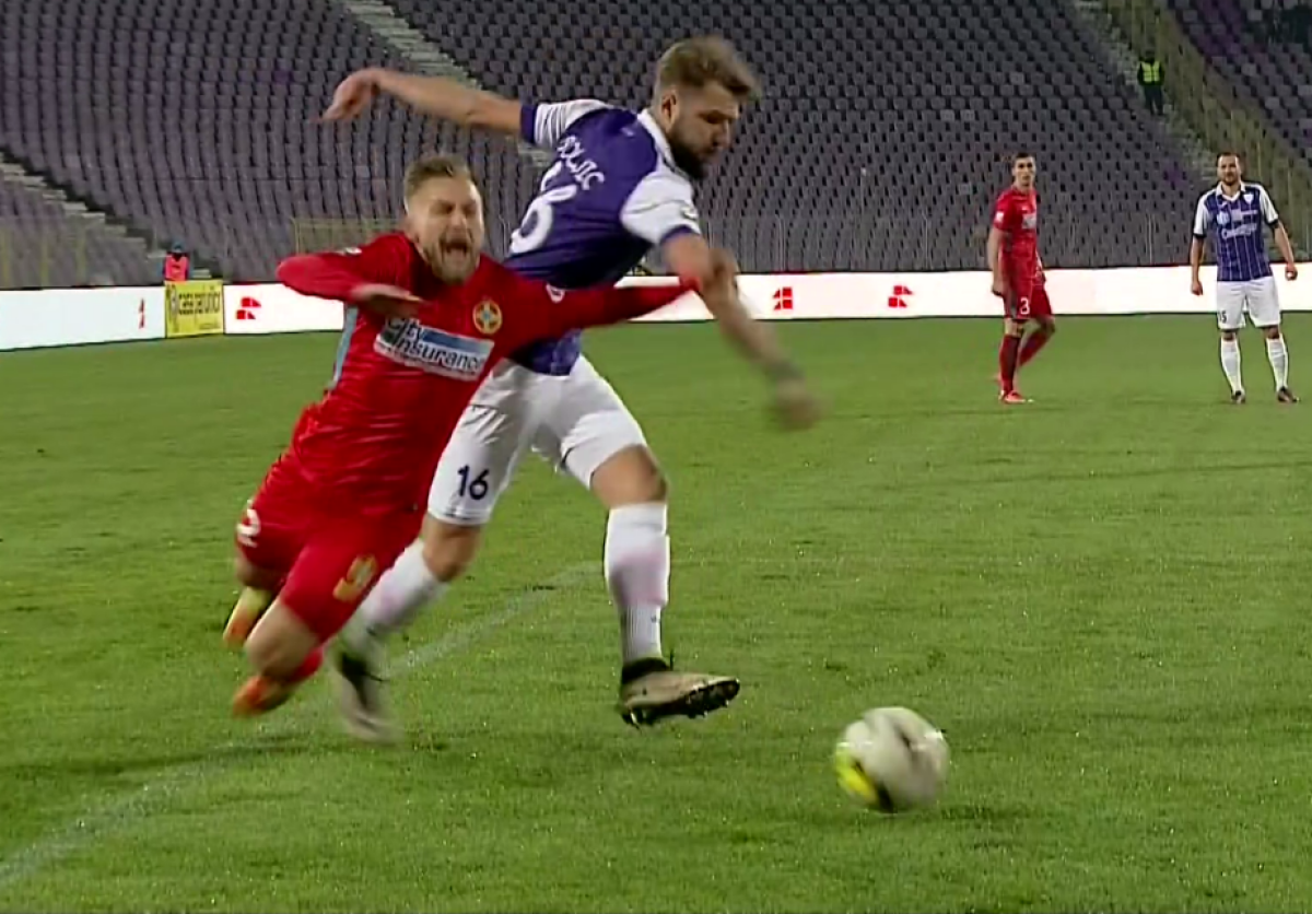 FOTO FCSB a cerut penalty în meciul cu Timișoara, dar Hațegan nici n-a vrut să audă!