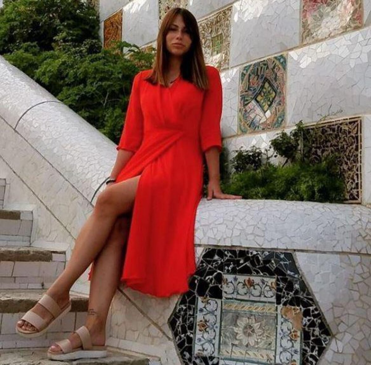 FOTO Cele mai sexy prezențe » O blondă și o brunetă au atras toate privirile la tragerea la sorți a CM 2018