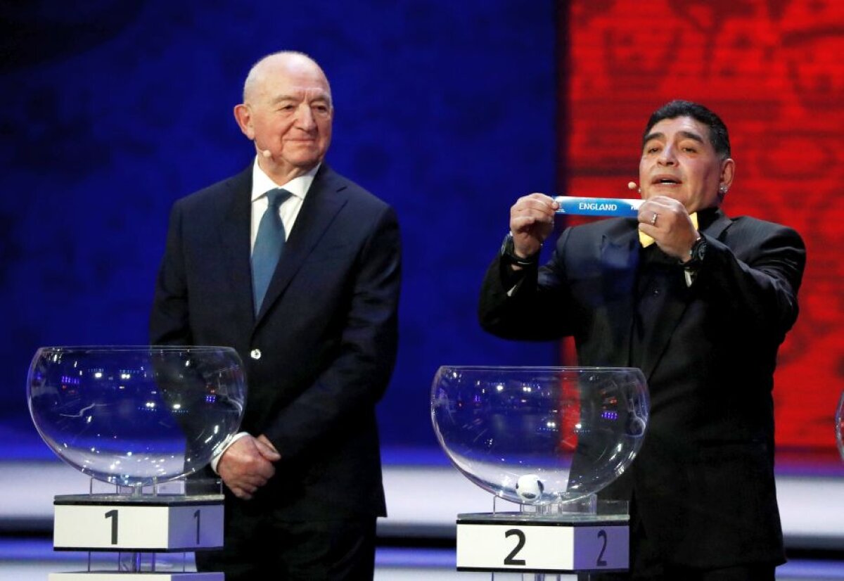 FOTO De ce a purtat Maradona două ceasuri la tragerea la sorți a Campionatului Mondial