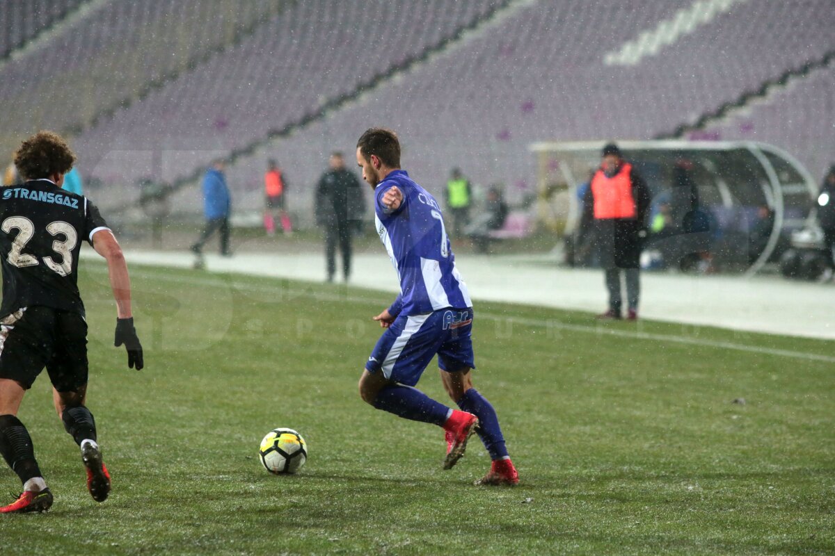 FOTO + VIDEO Egal chinuit la Timișoara! ACS Poli n-a putut să o învingă pe Gaz Metan deși a deschis scorul în minutul 4 