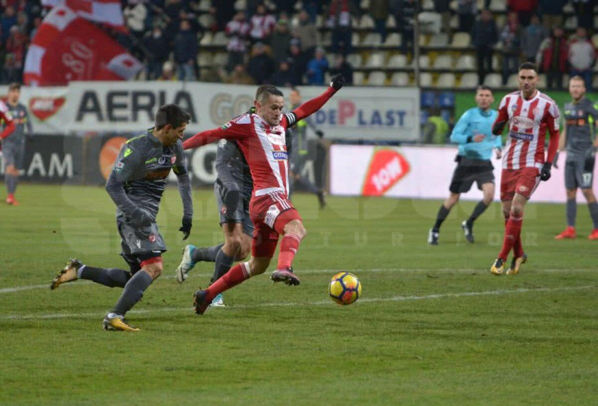 VIDEO + FOTO  Dinamo, spectacol la Brașov în meciul cu Sepsi, scor 3-0, iar Hanca și-a recăpătat vocea! "Câinii", la un punct de play-off 