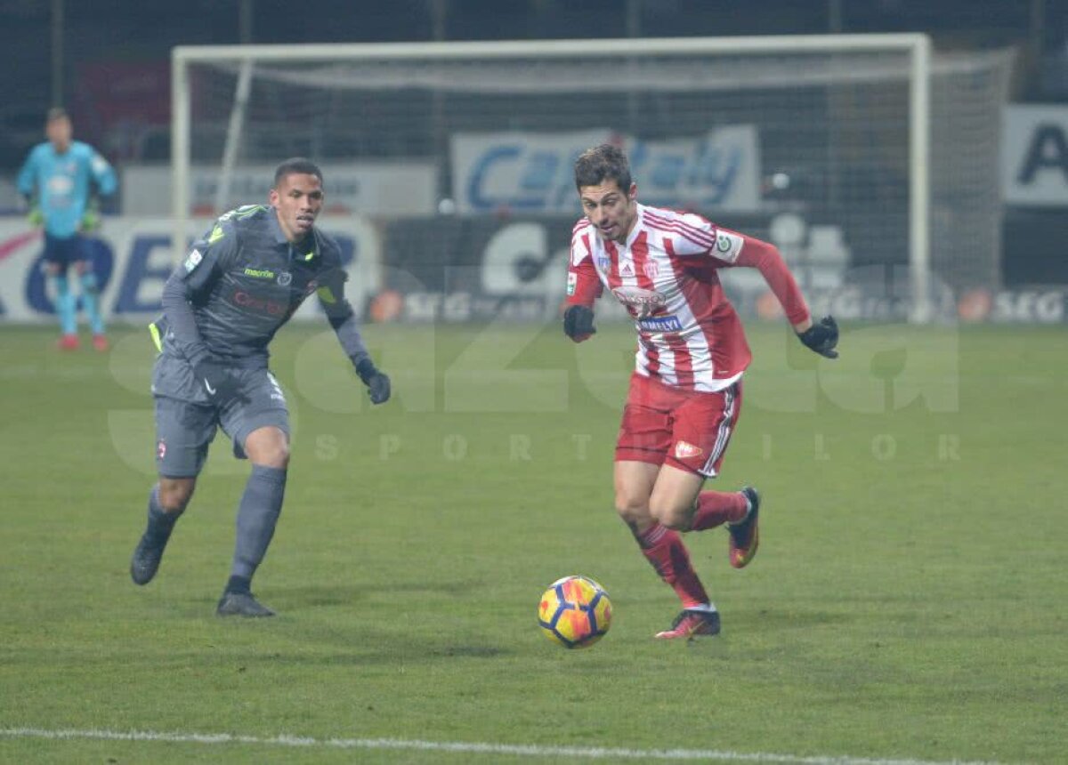 VIDEO + FOTO  Dinamo, spectacol la Brașov în meciul cu Sepsi, scor 3-0, iar Hanca și-a recăpătat vocea! "Câinii", la un punct de play-off 