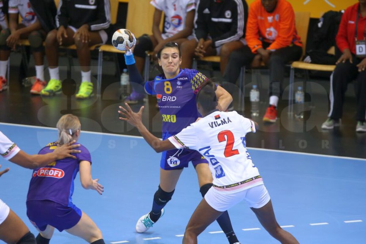 ROMÂNIA - ANGOLA 27-24 » VIDEO + FOTO Neagu SUPREMĂ în 5 minute de vis! Condusă aproape tot meciul, România o întoarce pe Angola într-un final electrizant! CLASAMENTUL grupei