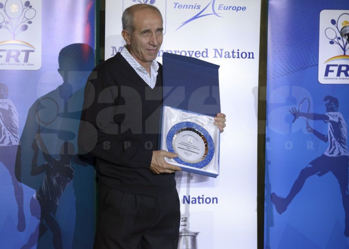 GALERIE FOTO Simona Halep a fost premiată la gala tenisului românesc » Ce sportivi au mai primit distincții