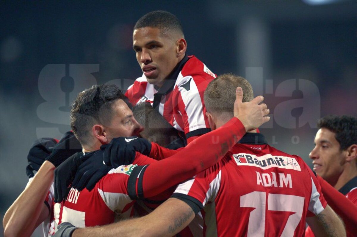 VIDEO + FOTO 7 din 7 » Dinamo o bate din nou pe Voluntari, scor 2-0 și păstrează șanse la play-off 