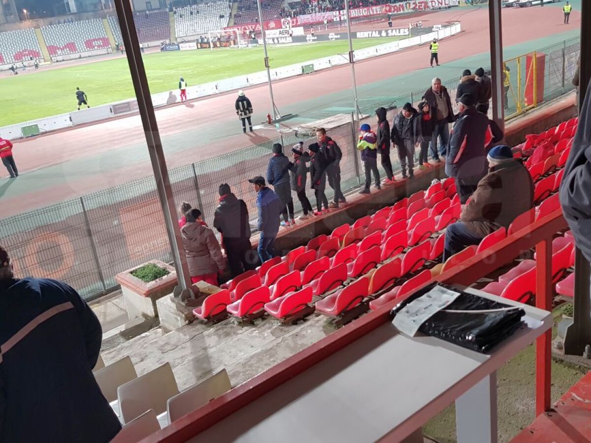 5 lucruri care nu s-au văzut la TV în meciul dintre Dinamo și Voluntari » "Spiritul" lui Lazio, pe stadion + Cum a dat-o la pace un jucător cu fanii și mesaje speciale pentru doi conducători dinamoviști