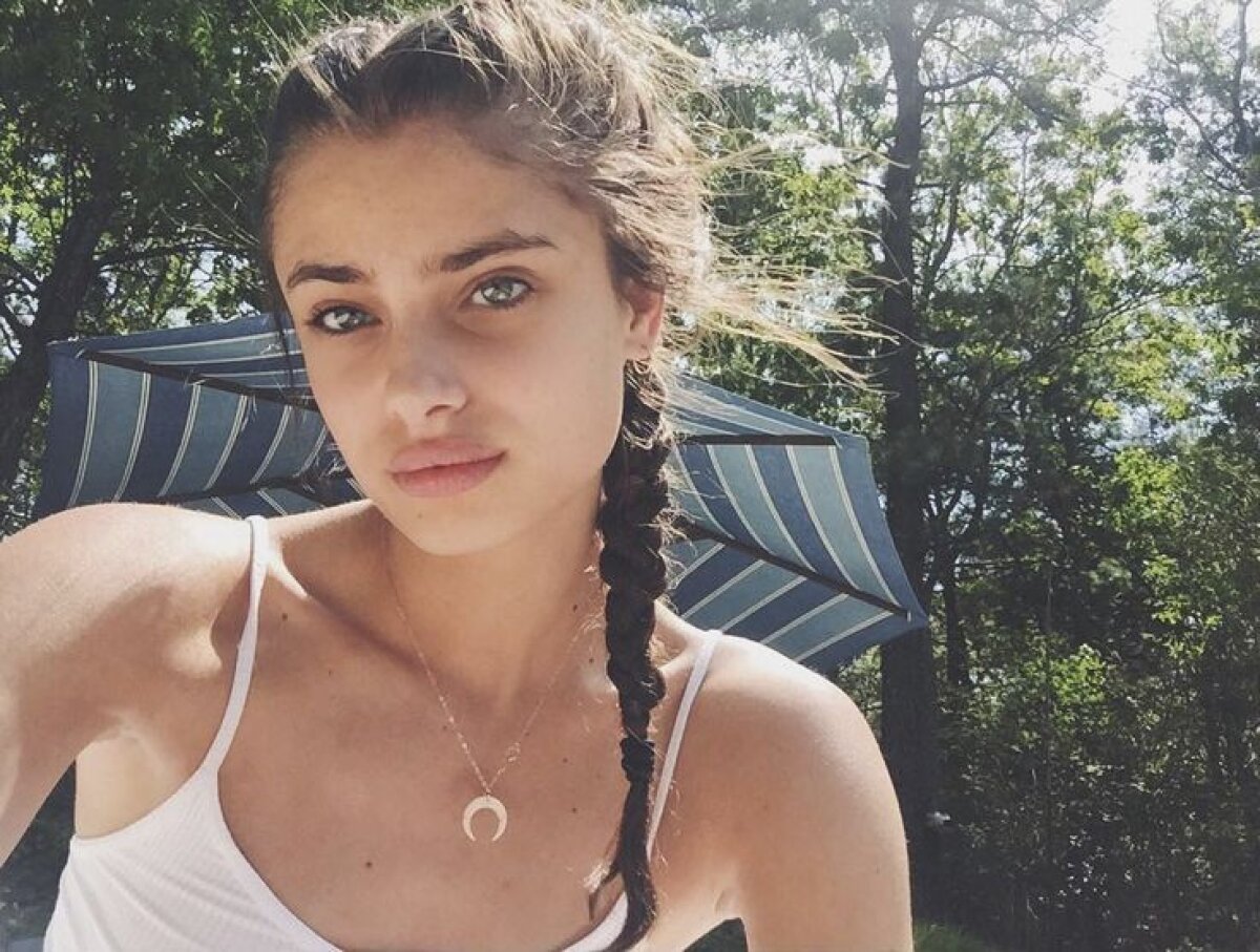 FOTO "Îngerașul" de la Victoria's Secret e pasionat de gimnastică: imagini sexy