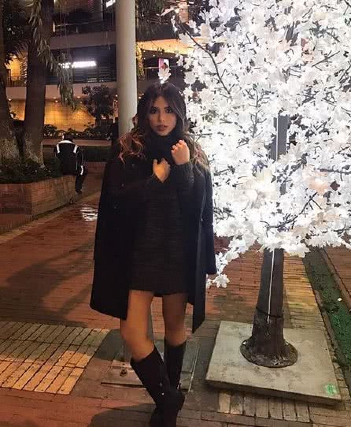 FOTO Secretele surorii lui James de la Bayern » Și-a făcut cont pe Instagram și a început să posteze imagini sexy!