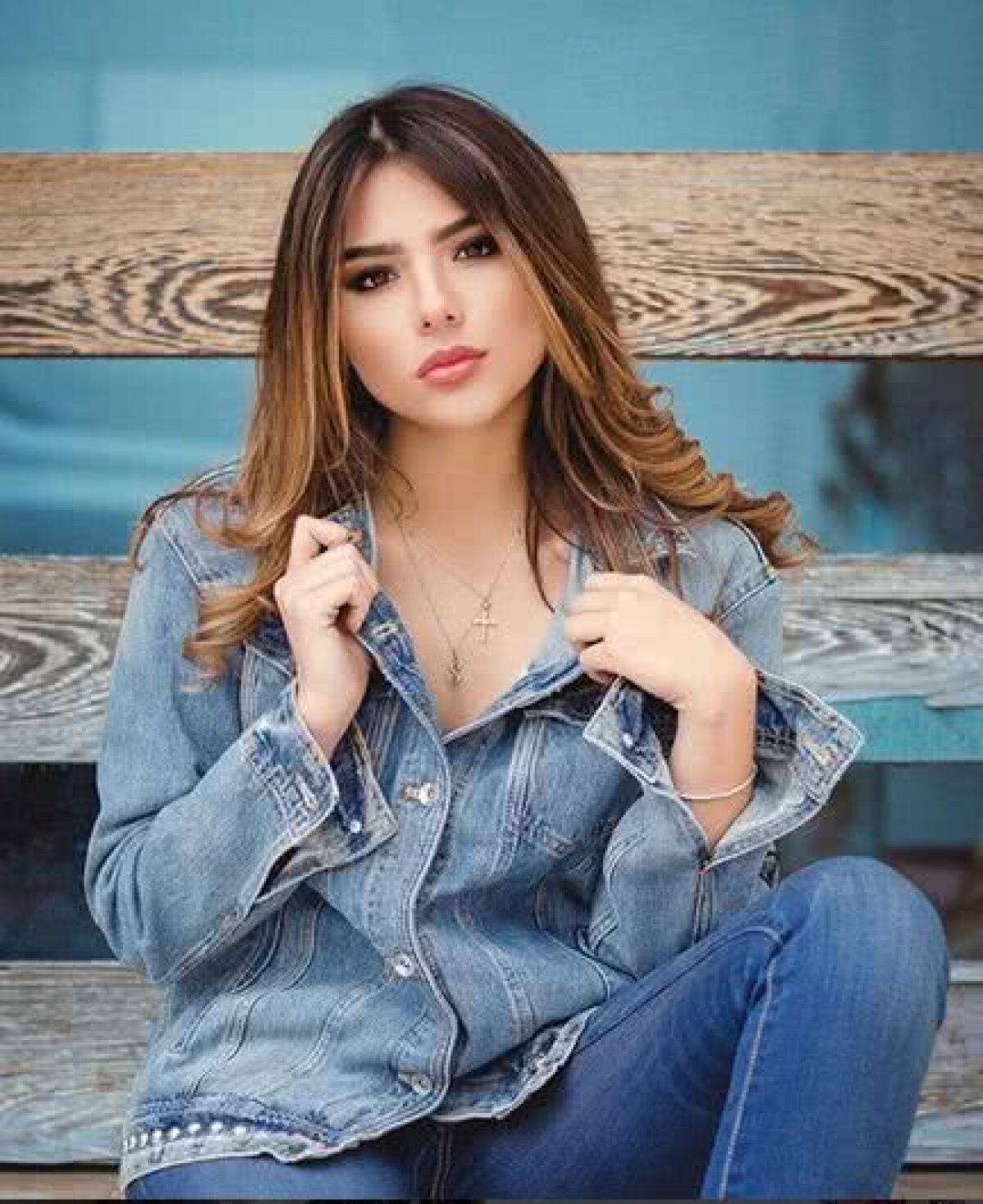 FOTO Secretele surorii lui James de la Bayern » Și-a făcut cont pe Instagram și a început să posteze imagini sexy!