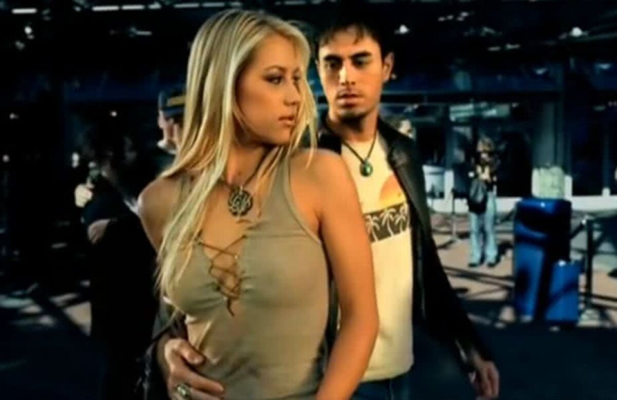 FOTO Anna Kournikova și Enrique Iglesias sunt părinți de gemeni! Au ținut sarcina secretă