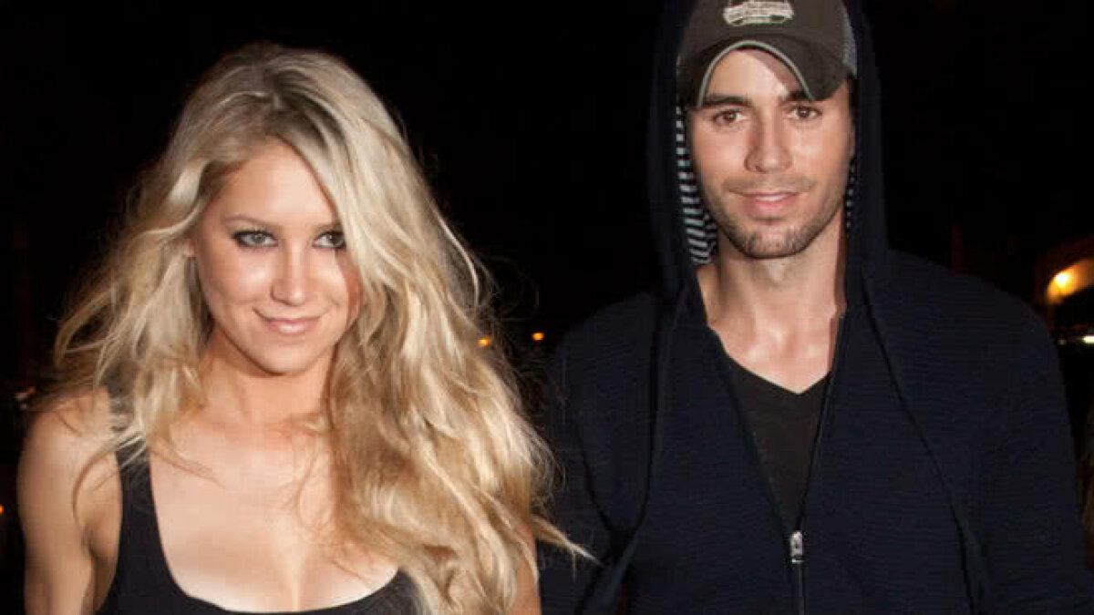 FOTO Anna Kournikova și Enrique Iglesias sunt părinți de gemeni! Au ținut sarcina secretă