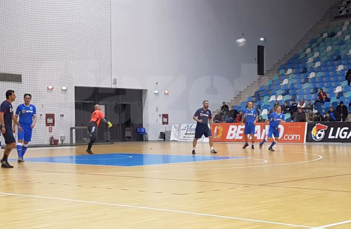 VIDEO+FOTO Craiova o bate pe Dinamo la penalty-uri în finala superturneului din Bănie. Cârțu aruncat pe brațe la final: "Facem ce facem și numai cu mine câștigăm trofee" :D