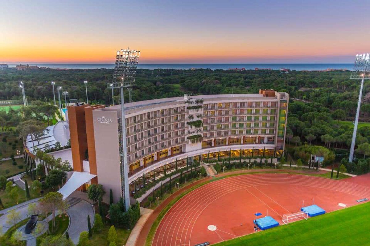 GALERIE FOTO FCSB, din nou în lux în cantonament! Cum arată baza fantastică în care elevii lui Nicolae Dică se vor pregăti 