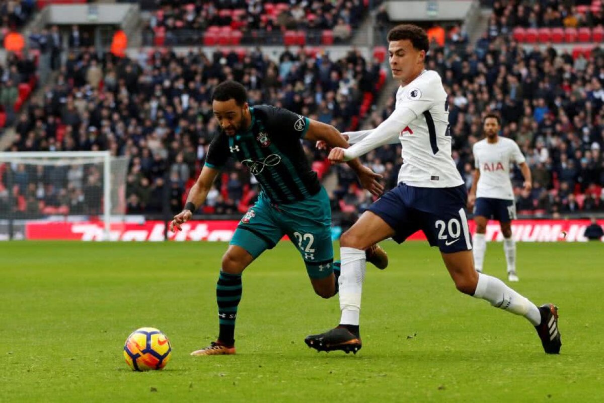  VIDEO, FOTO United a comis-o de "Boxing Day", în timp ce Liverpool a făcut scorul rundei » Meciuri nebune, decise de goluri în ultimele minute, în cea mai spectaculoasă etapă din Premier League