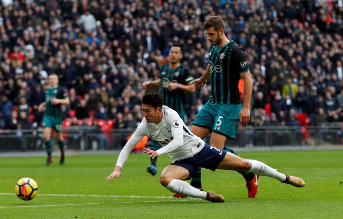  VIDEO, FOTO United a comis-o de "Boxing Day", în timp ce Liverpool a făcut scorul rundei » Meciuri nebune, decise de goluri în ultimele minute, în cea mai spectaculoasă etapă din Premier League