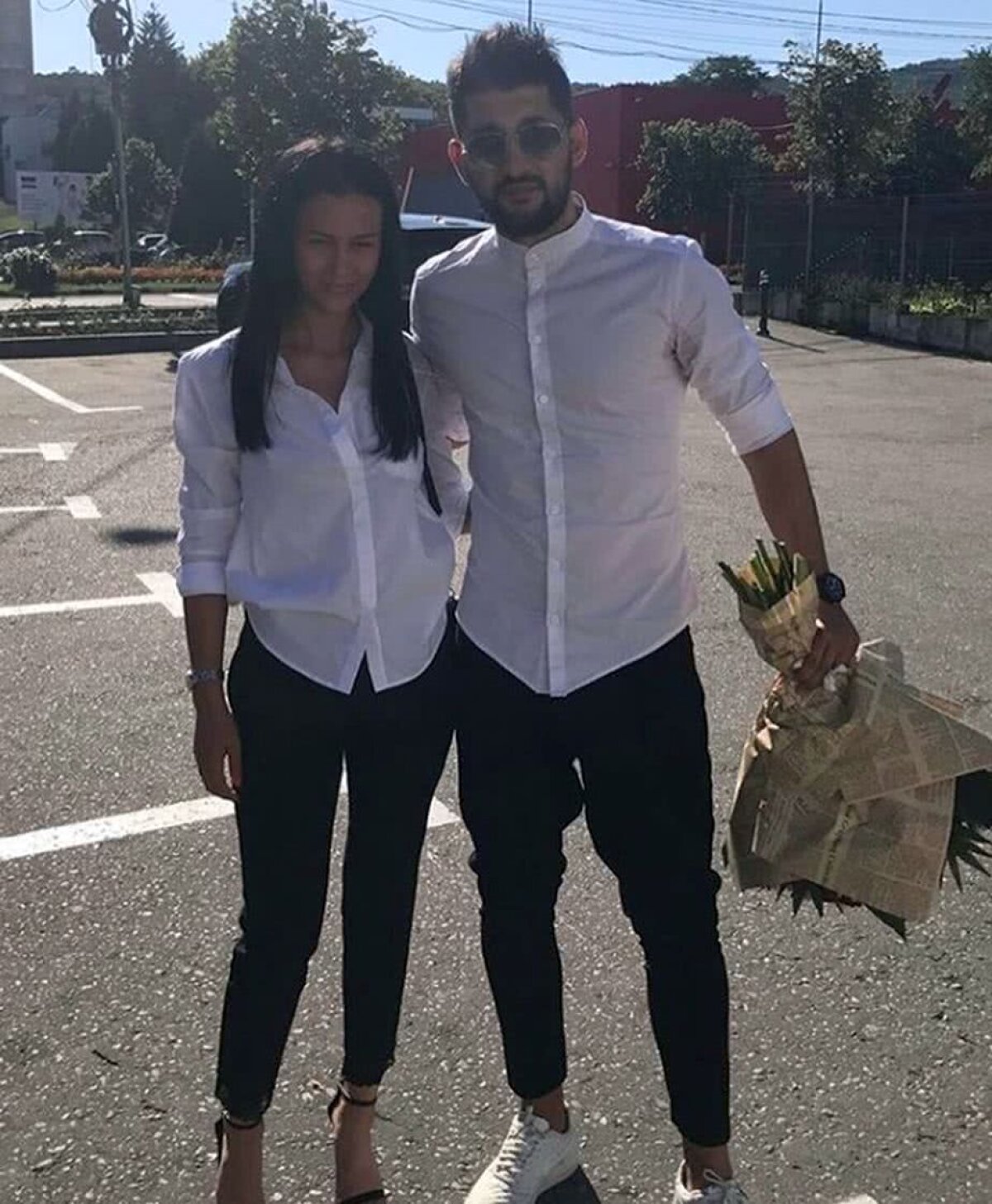 GALERIE FOTO Dat afară din Liga a 3-a, Florin Costea se consolează în brațele ultimei sale cuceriri