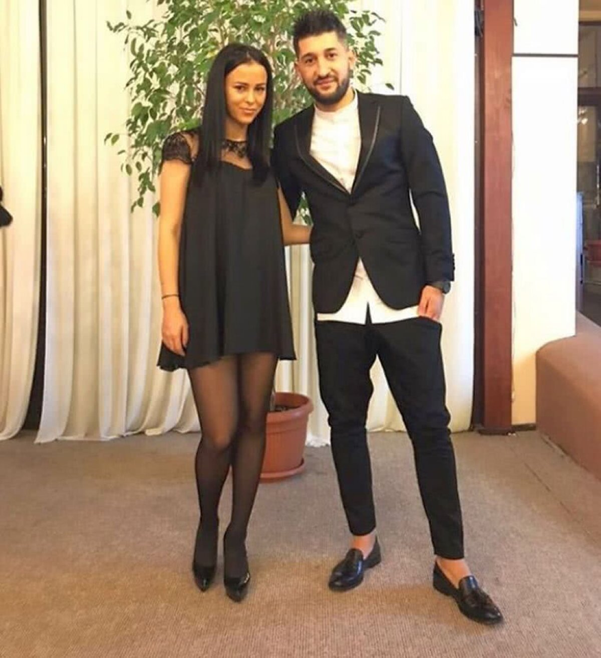 GALERIE FOTO Dat afară din Liga a 3-a, Florin Costea se consolează în brațele ultimei sale cuceriri