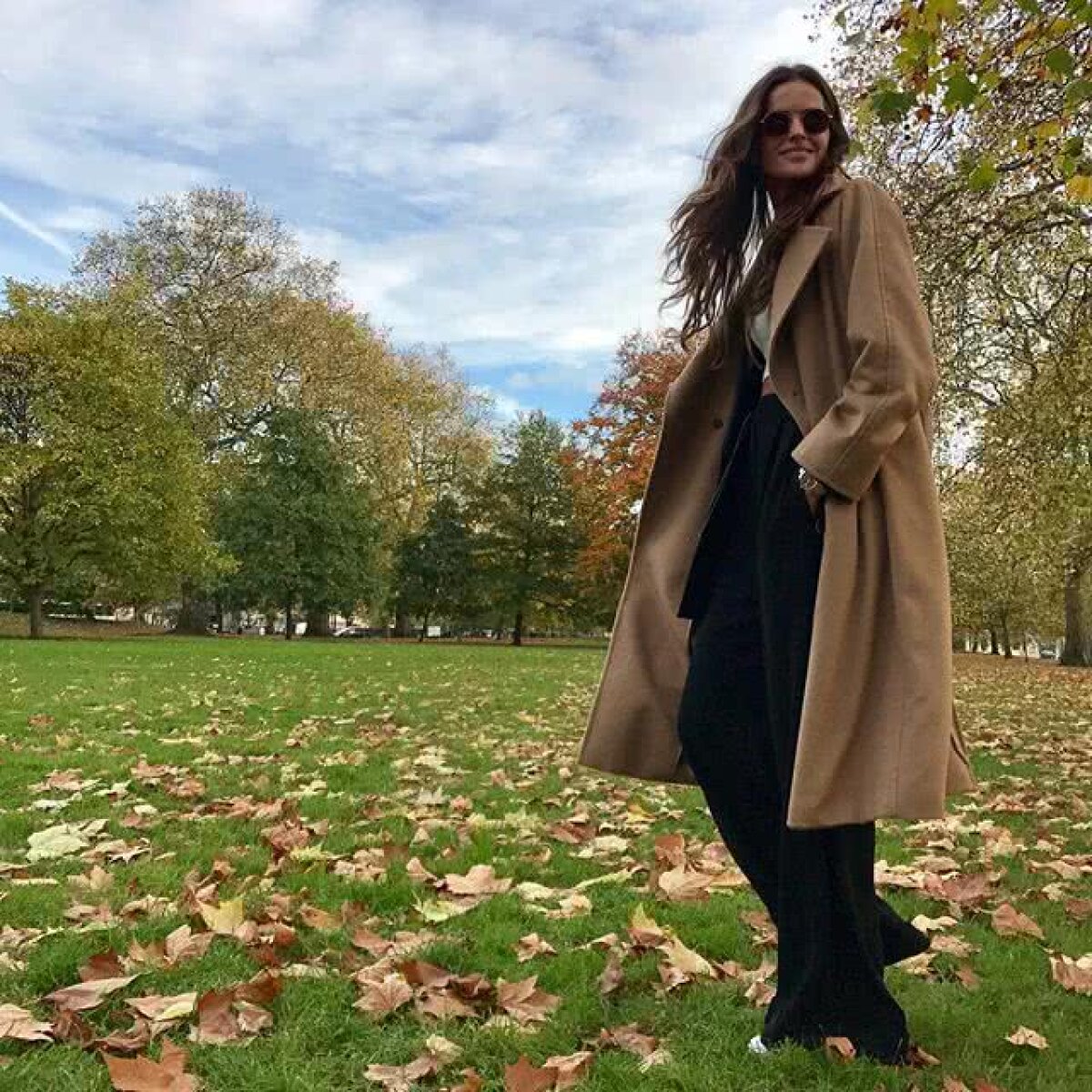 FOTO L-a dus în arhipelagul Noronha » Vacanță de vis alături de iubita sexy pentru vedeta de la PSG