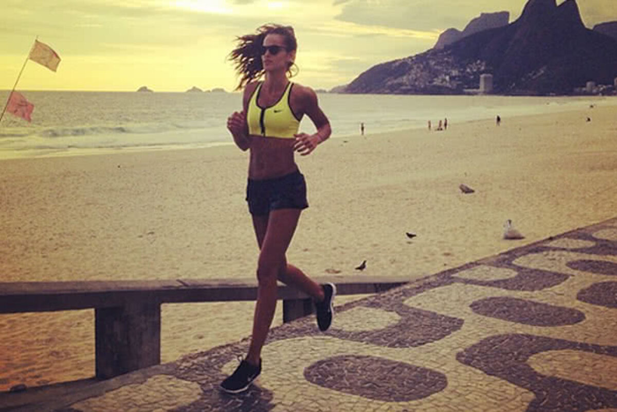 FOTO L-a dus în arhipelagul Noronha » Vacanță de vis alături de iubita sexy pentru vedeta de la PSG