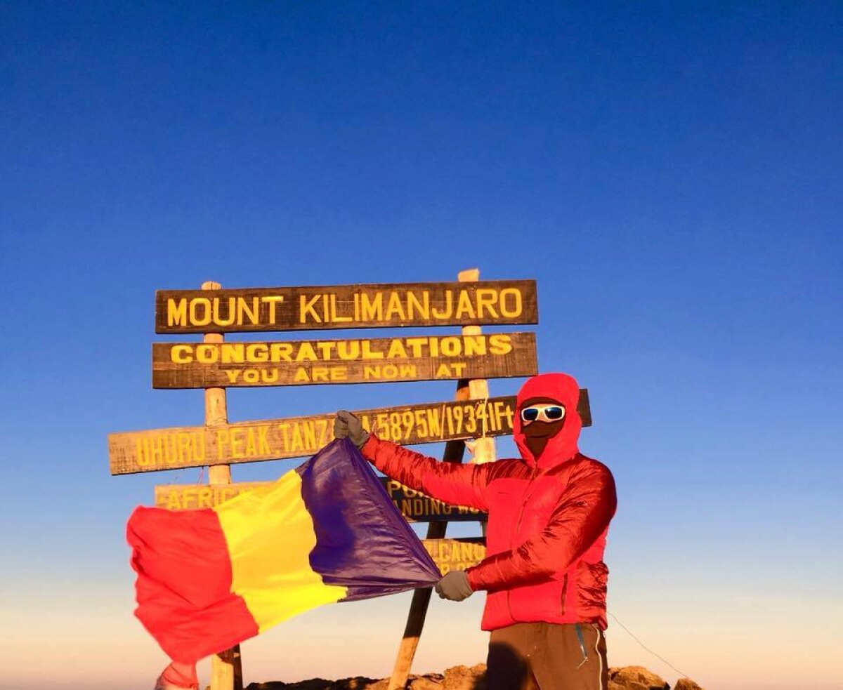 GALERIE FOTO Cu tricolorul în vârful Africii! Proiectul "7 Summits" şi prima echipă din România care şi-a propus să urce pe cele mai înalte vârfuri de pe fiecare continent al lumii